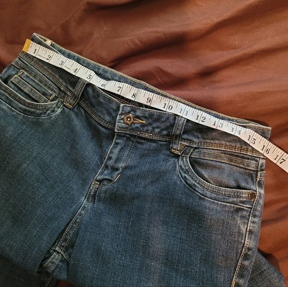 SimplyVera Wang Jeans - Picture 9 of 10